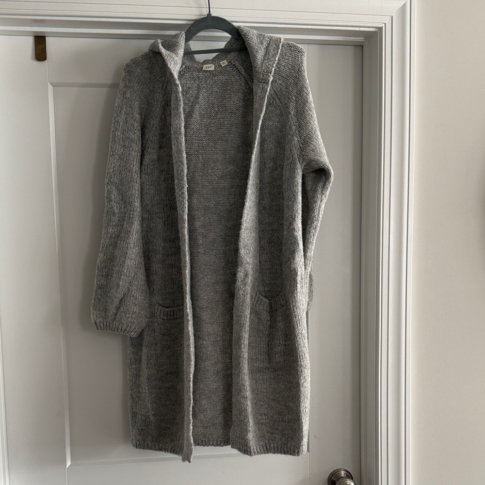 GAP Light Gray Knit Open Cardigan Sweater